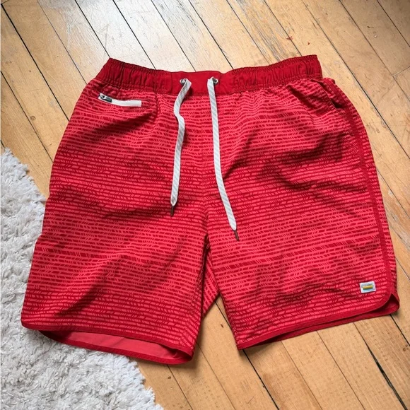 Vuori Men’s Banks Shorts Large Red 7” - Picture 2 of 3